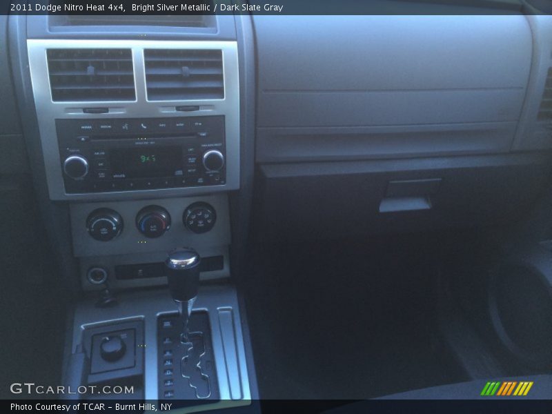 Bright Silver Metallic / Dark Slate Gray 2011 Dodge Nitro Heat 4x4