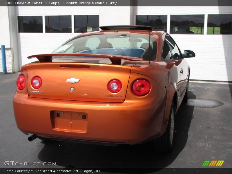 Sunburst Orange Metallic / Gray 2006 Chevrolet Cobalt LT Coupe