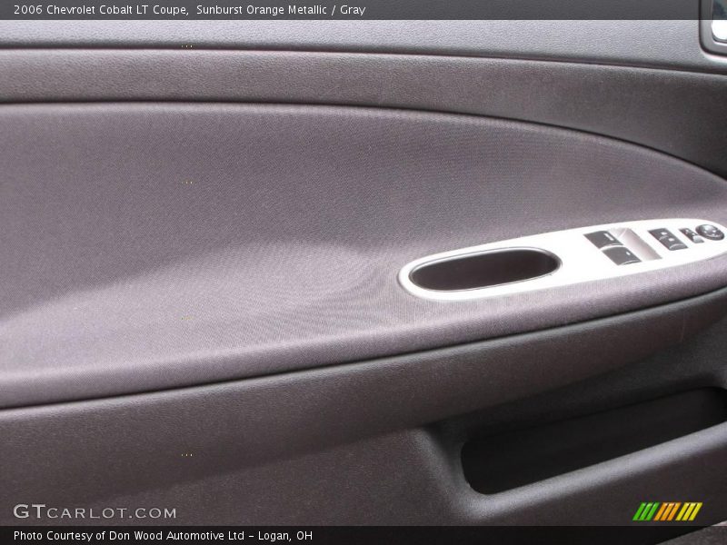 Sunburst Orange Metallic / Gray 2006 Chevrolet Cobalt LT Coupe