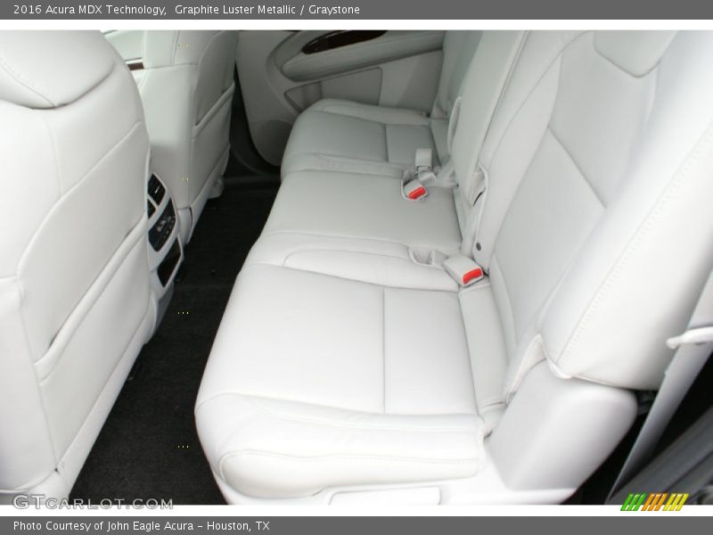 Rear Seat of 2016 MDX Technology