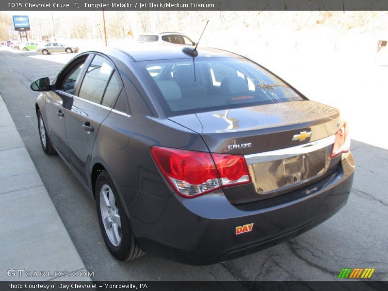 Tungsten Metallic / Jet Black/Medium Titanium 2015 Chevrolet Cruze LT