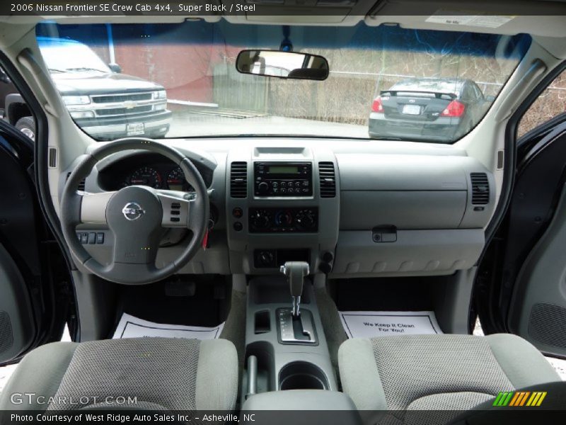 Super Black / Steel 2006 Nissan Frontier SE Crew Cab 4x4