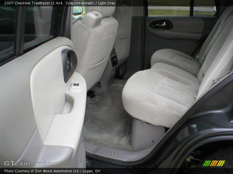 Graphite Metallic / Light Gray 2007 Chevrolet TrailBlazer LS 4x4