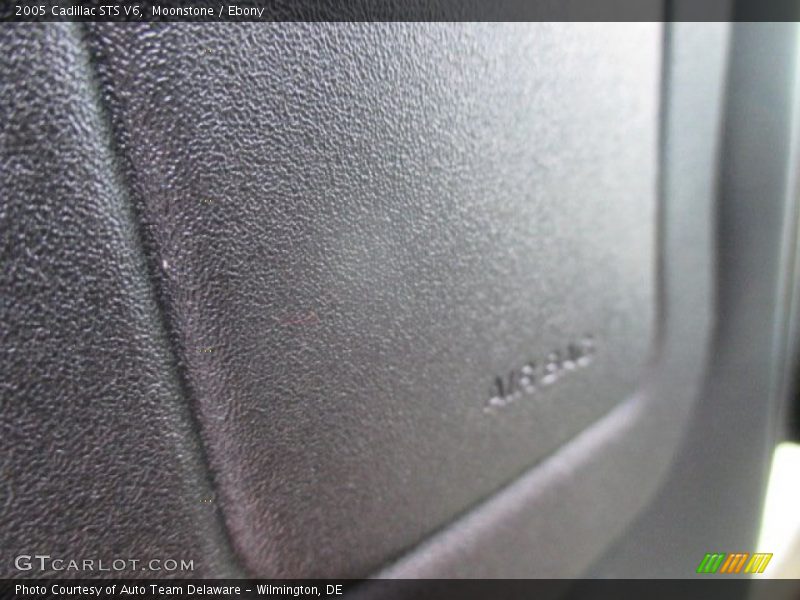 Moonstone / Ebony 2005 Cadillac STS V6