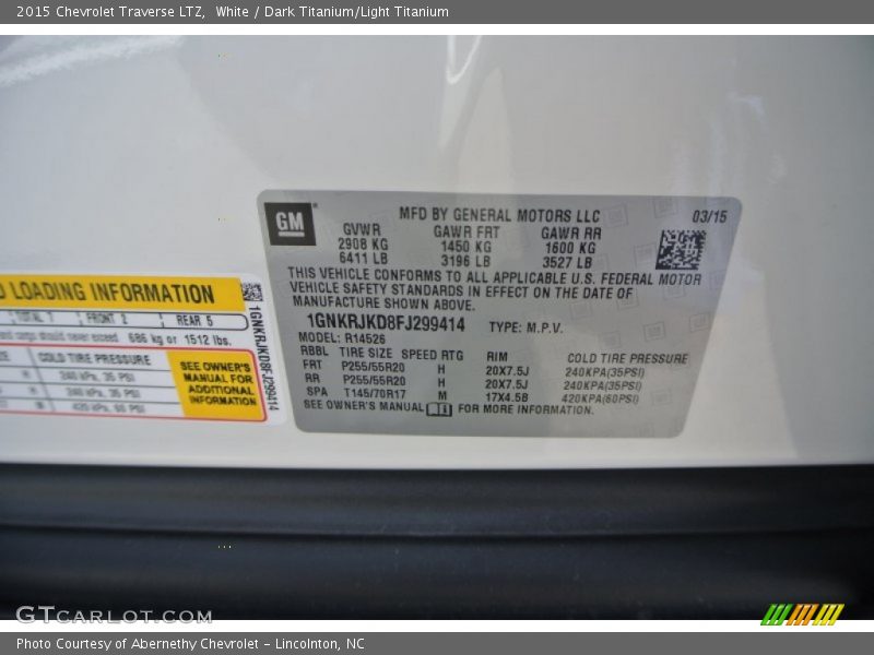 White / Dark Titanium/Light Titanium 2015 Chevrolet Traverse LTZ
