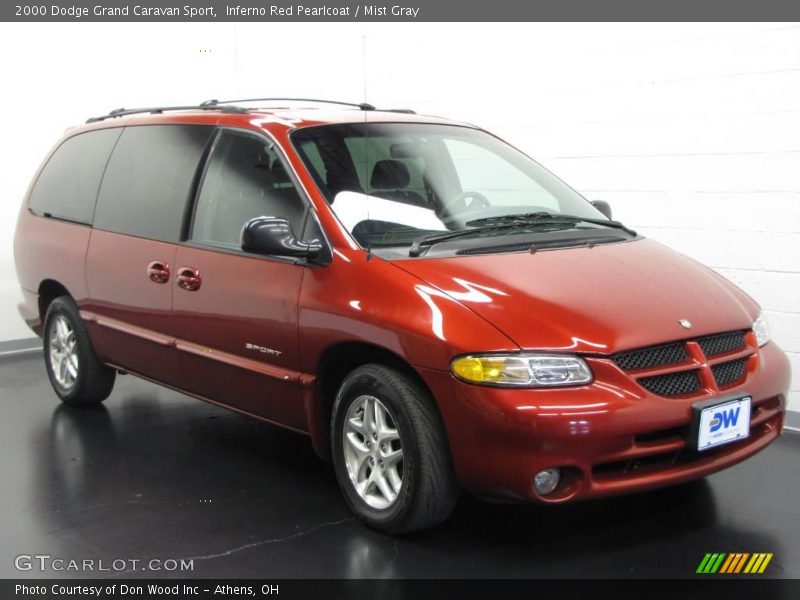 Inferno Red Pearlcoat / Mist Gray 2000 Dodge Grand Caravan Sport