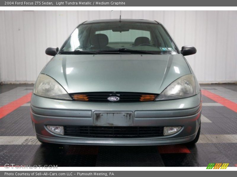 Light Tundra Metallic / Medium Graphite 2004 Ford Focus ZTS Sedan