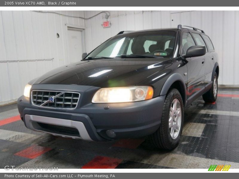 Black / Graphite 2005 Volvo XC70 AWD