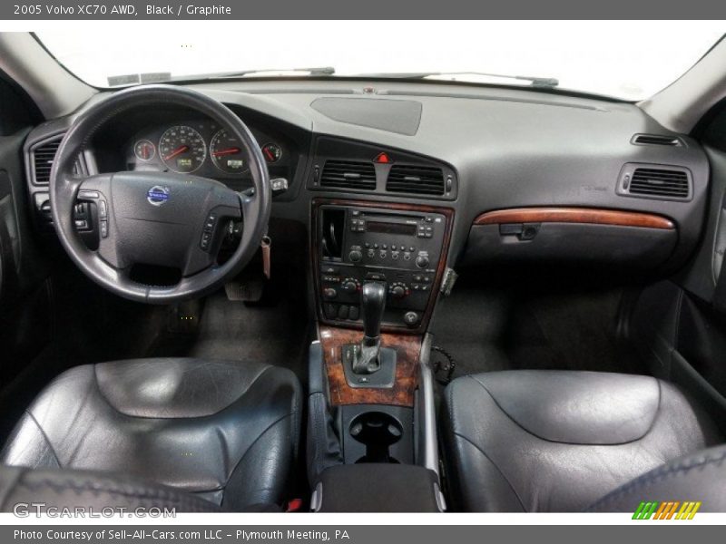 Black / Graphite 2005 Volvo XC70 AWD