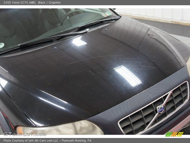 Black / Graphite 2005 Volvo XC70 AWD