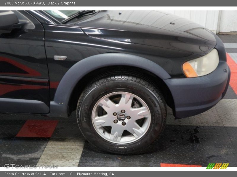 Black / Graphite 2005 Volvo XC70 AWD