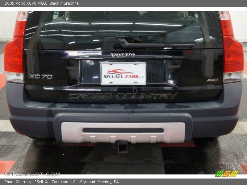 Black / Graphite 2005 Volvo XC70 AWD