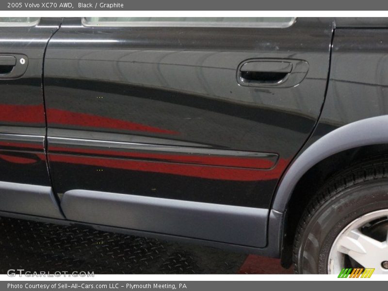 Black / Graphite 2005 Volvo XC70 AWD