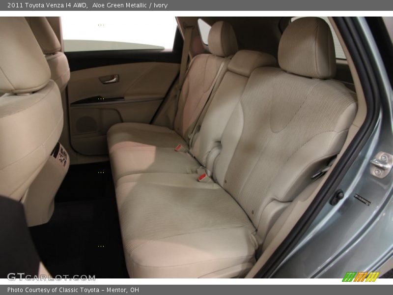 Aloe Green Metallic / Ivory 2011 Toyota Venza I4 AWD