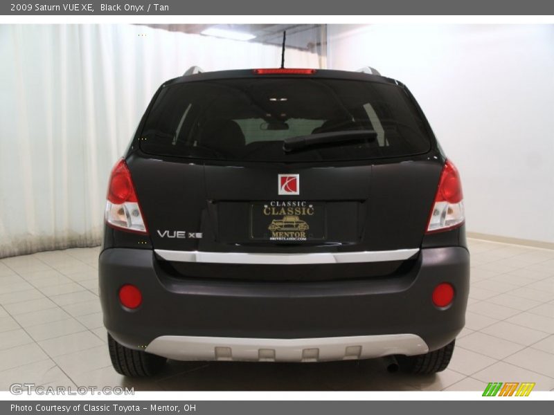 Black Onyx / Tan 2009 Saturn VUE XE