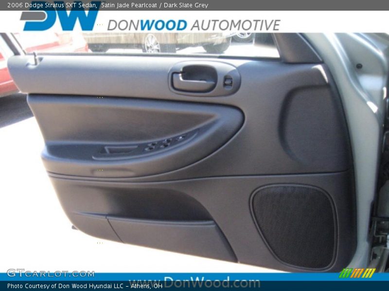 Satin Jade Pearlcoat / Dark Slate Grey 2006 Dodge Stratus SXT Sedan