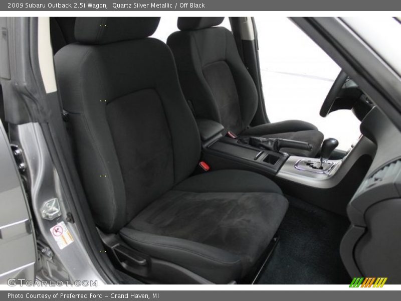 Quartz Silver Metallic / Off Black 2009 Subaru Outback 2.5i Wagon