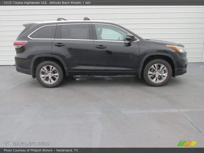 Attitude Black Metallic / Ash 2015 Toyota Highlander XLE