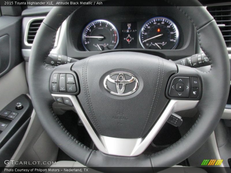 Attitude Black Metallic / Ash 2015 Toyota Highlander XLE