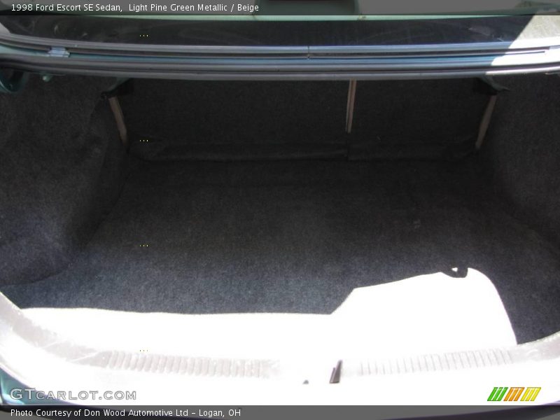 Light Pine Green Metallic / Beige 1998 Ford Escort SE Sedan