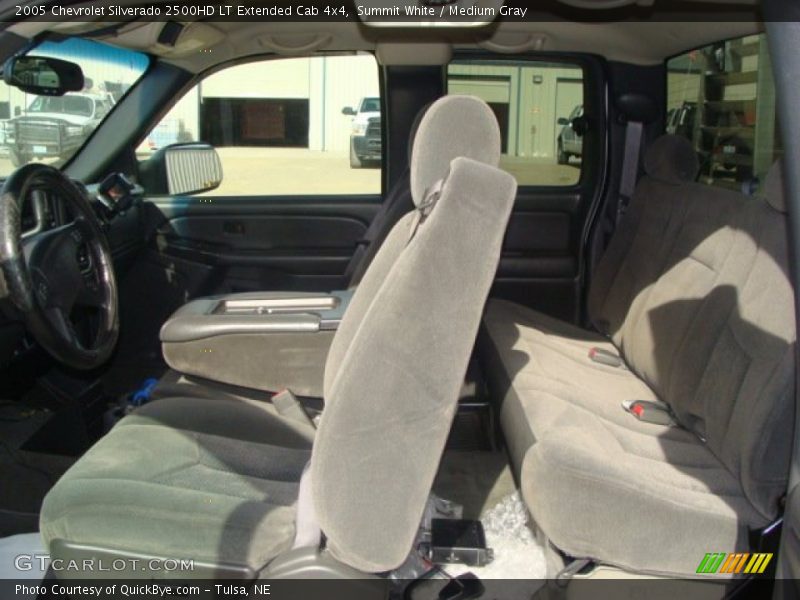 Summit White / Medium Gray 2005 Chevrolet Silverado 2500HD LT Extended Cab 4x4