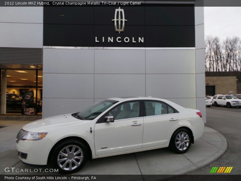 Crystal Champagne Metallic Tri-Coat / Light Camel 2012 Lincoln MKZ Hybrid