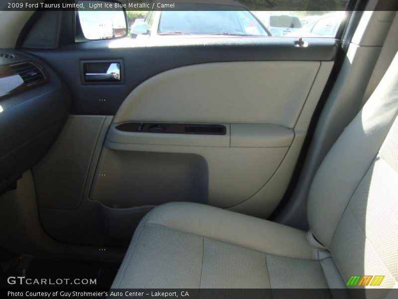 Light Ice Blue Metallic / Camel 2009 Ford Taurus Limited