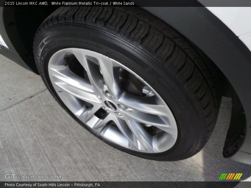 White Platinum Metallic Tri-coat / White Sands 2015 Lincoln MKC AWD