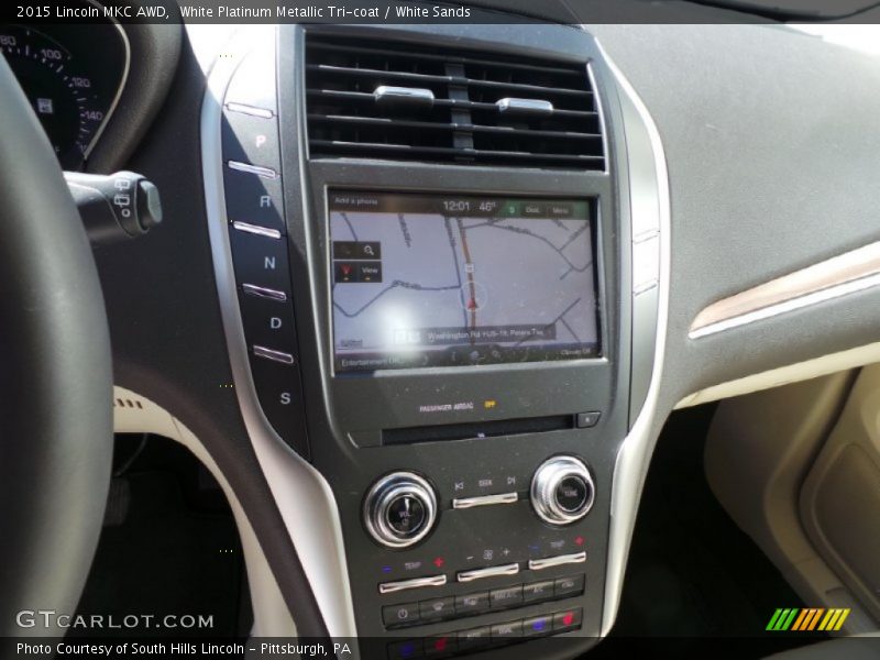 White Platinum Metallic Tri-coat / White Sands 2015 Lincoln MKC AWD