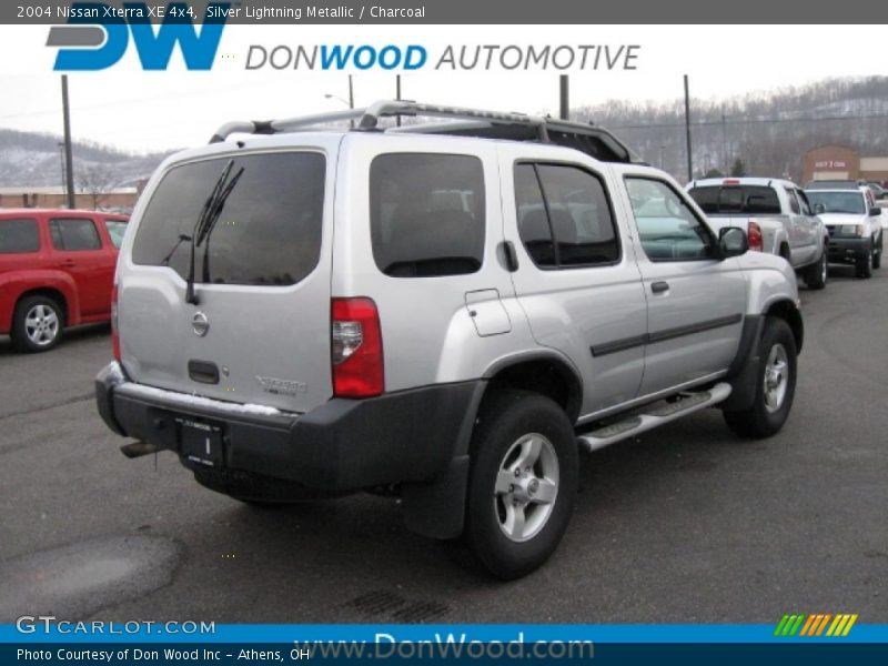 Silver Lightning Metallic / Charcoal 2004 Nissan Xterra XE 4x4