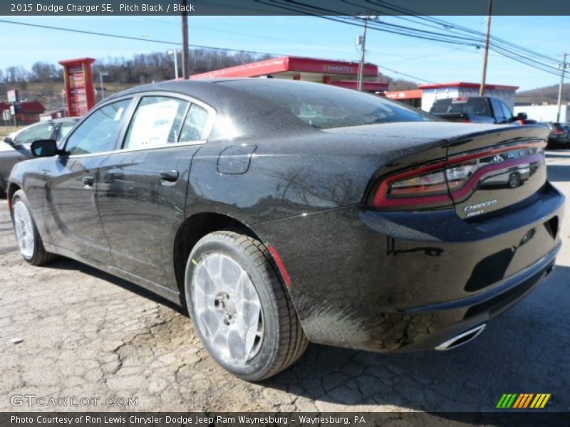 Pitch Black / Black 2015 Dodge Charger SE