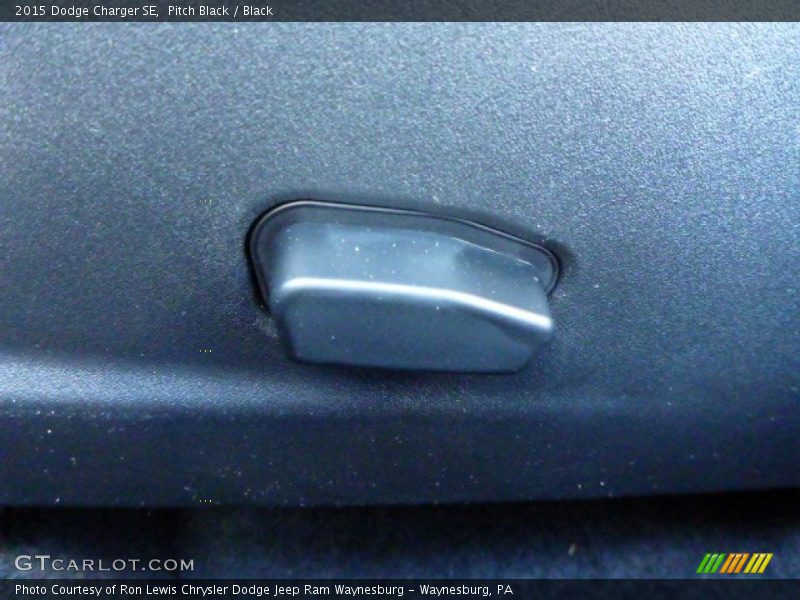 Pitch Black / Black 2015 Dodge Charger SE