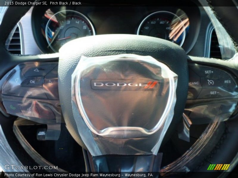 Pitch Black / Black 2015 Dodge Charger SE