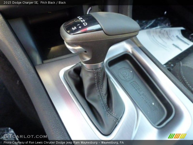 Pitch Black / Black 2015 Dodge Charger SE