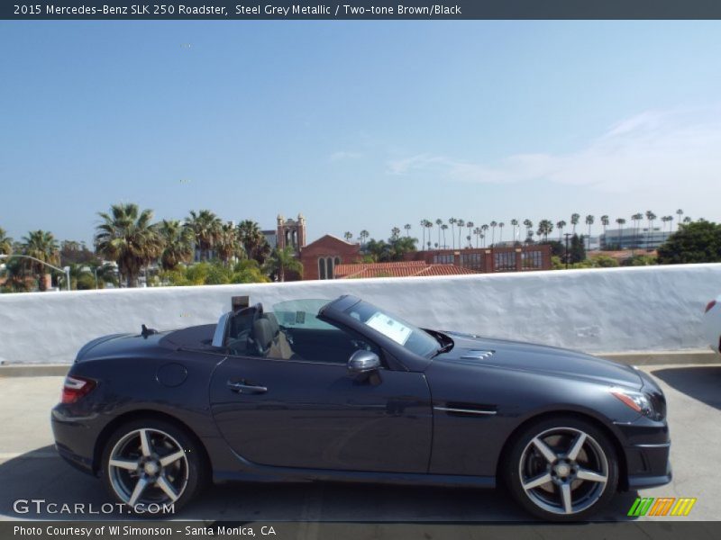Steel Grey Metallic / Two-tone Brown/Black 2015 Mercedes-Benz SLK 250 Roadster
