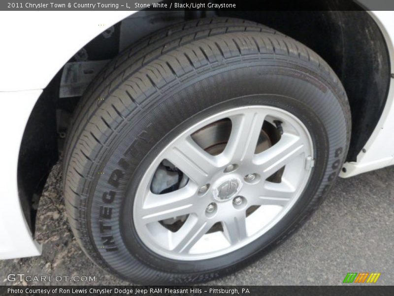 Stone White / Black/Light Graystone 2011 Chrysler Town & Country Touring - L