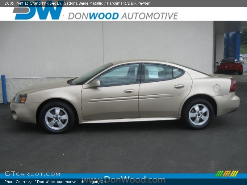 Sedona Beige Metallic / Parchment/Dark Pewter 2005 Pontiac Grand Prix Sedan