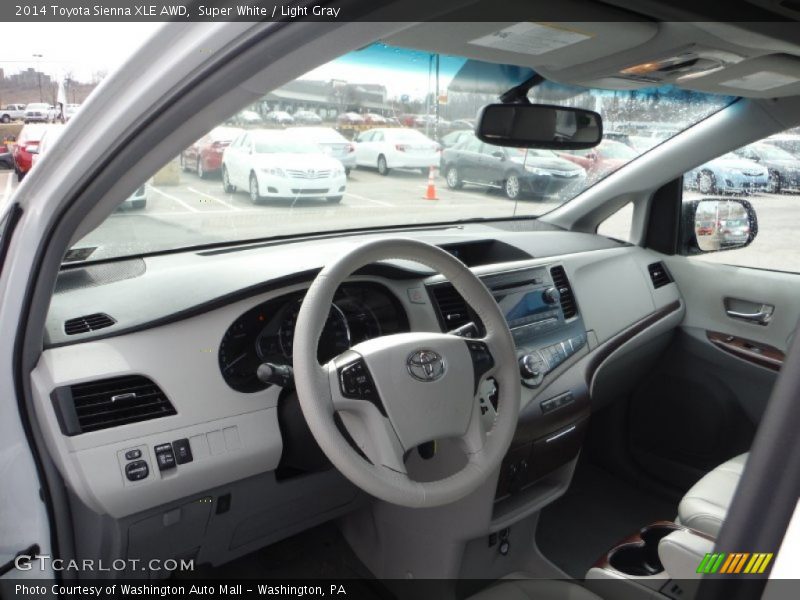 Super White / Light Gray 2014 Toyota Sienna XLE AWD