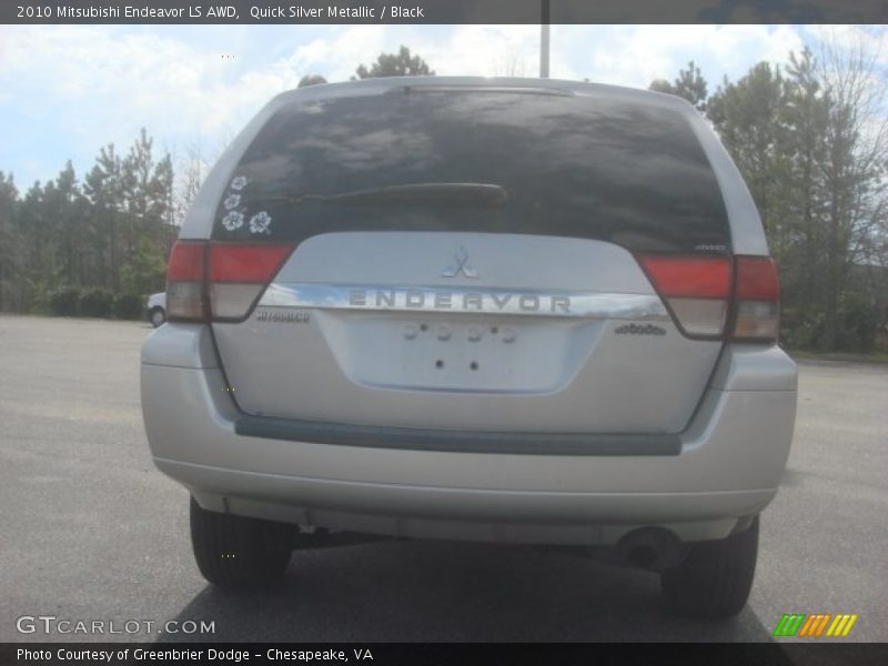 Quick Silver Metallic / Black 2010 Mitsubishi Endeavor LS AWD