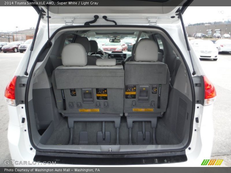 Super White / Light Gray 2014 Toyota Sienna XLE AWD