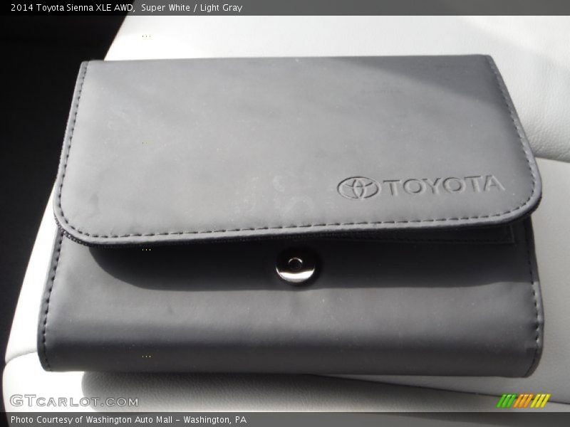 Super White / Light Gray 2014 Toyota Sienna XLE AWD