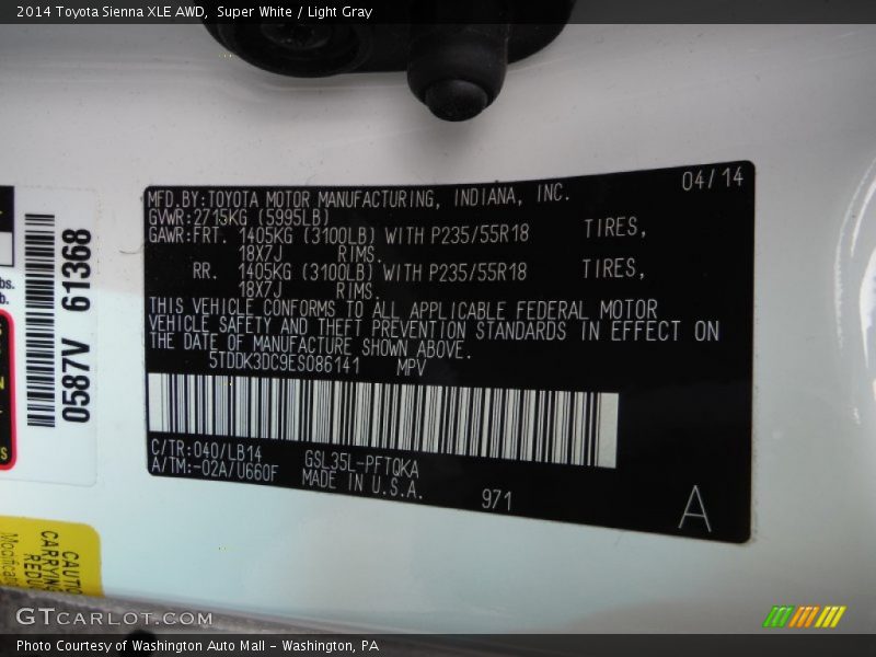 Super White / Light Gray 2014 Toyota Sienna XLE AWD