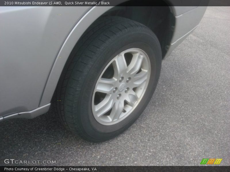 Quick Silver Metallic / Black 2010 Mitsubishi Endeavor LS AWD