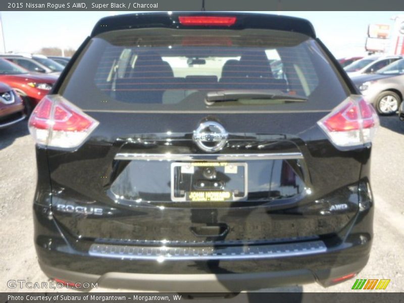 Super Black / Charcoal 2015 Nissan Rogue S AWD