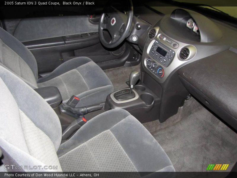 Black Onyx / Black 2005 Saturn ION 3 Quad Coupe