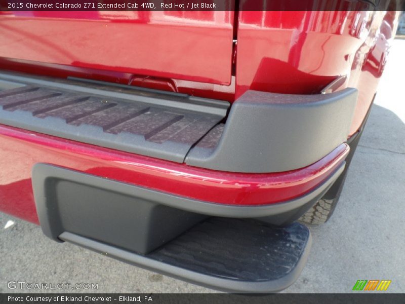 Red Hot / Jet Black 2015 Chevrolet Colorado Z71 Extended Cab 4WD