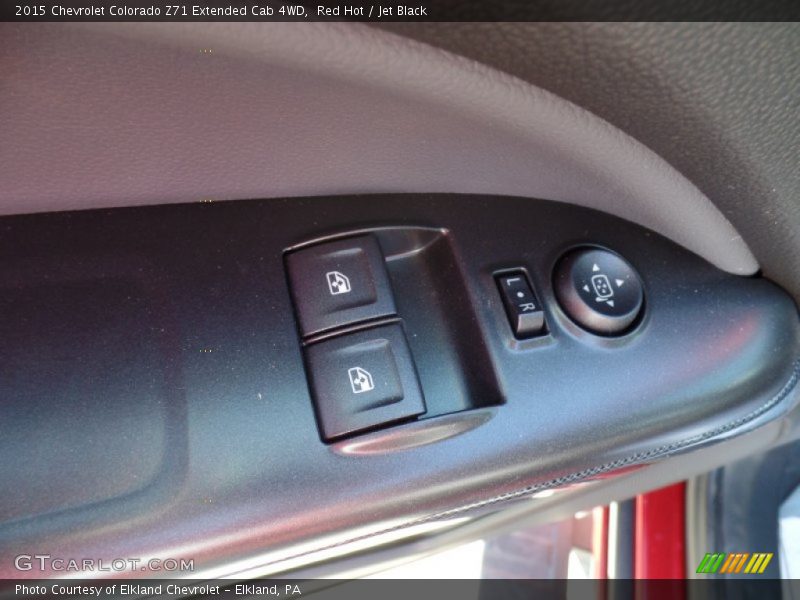 Red Hot / Jet Black 2015 Chevrolet Colorado Z71 Extended Cab 4WD