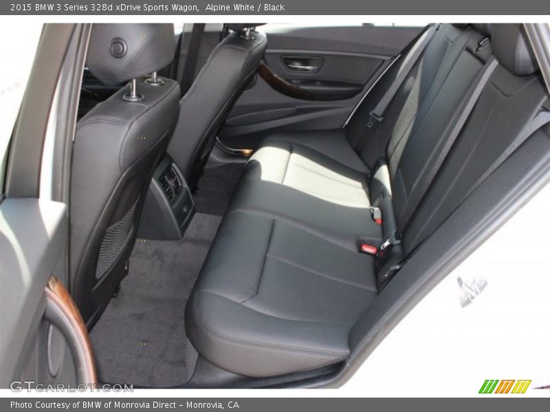 Rear Seat of 2015 3 Series 328d xDrive Sports Wagon