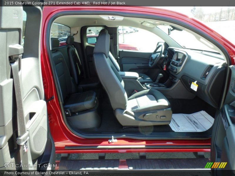 Red Hot / Jet Black 2015 Chevrolet Colorado Z71 Extended Cab 4WD