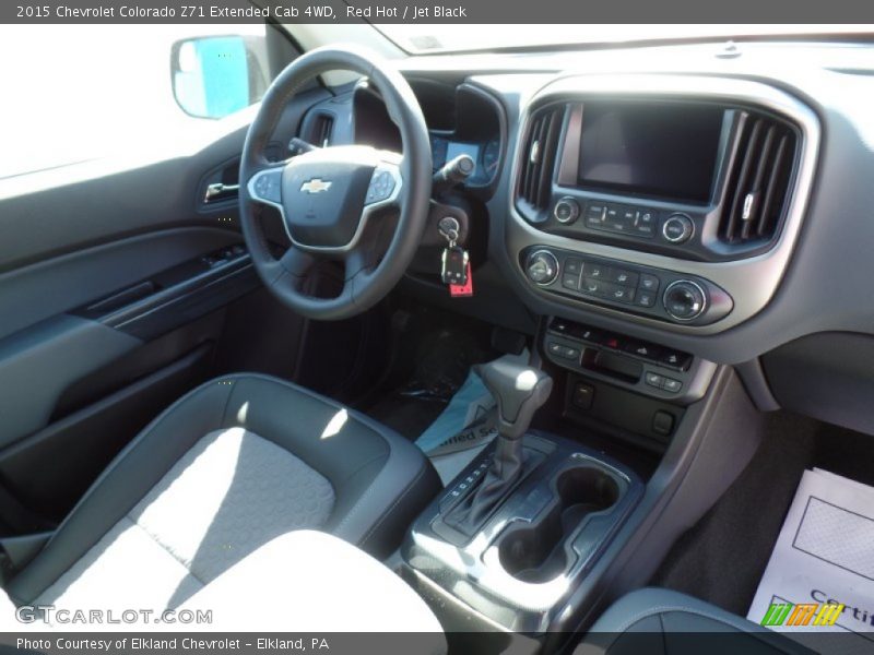 Red Hot / Jet Black 2015 Chevrolet Colorado Z71 Extended Cab 4WD